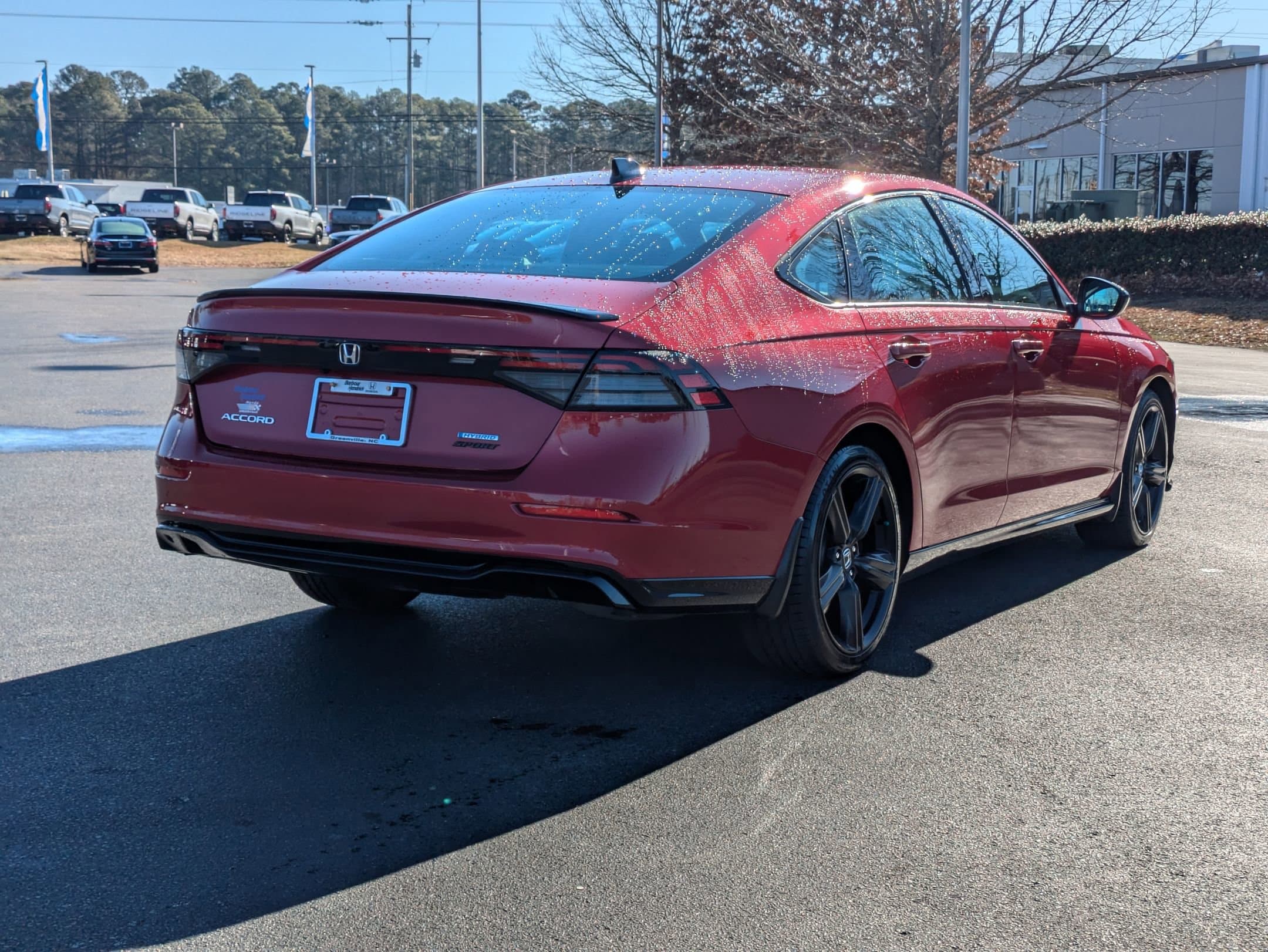 Vehicle photo 7
