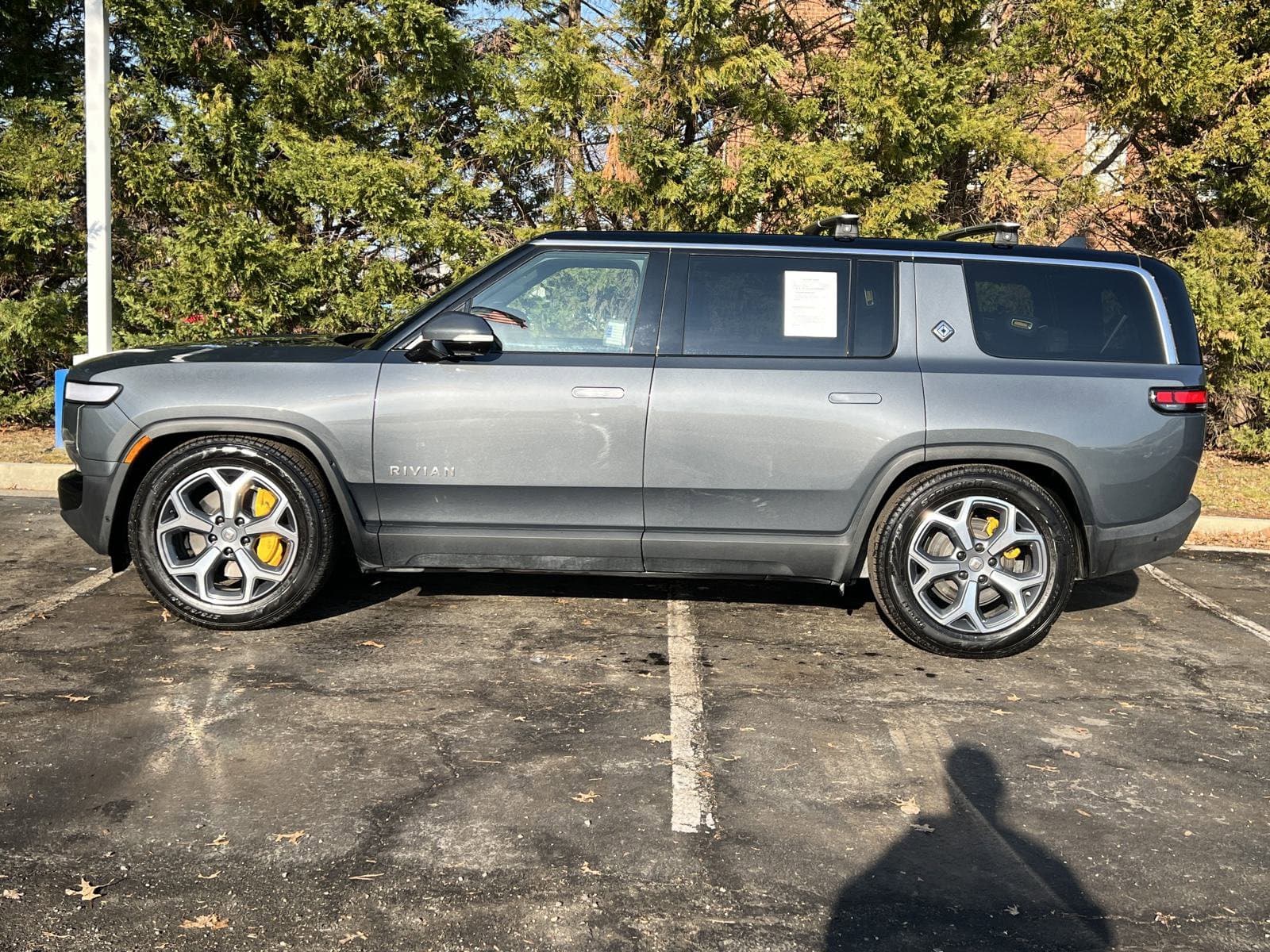 Vehicle photo 5