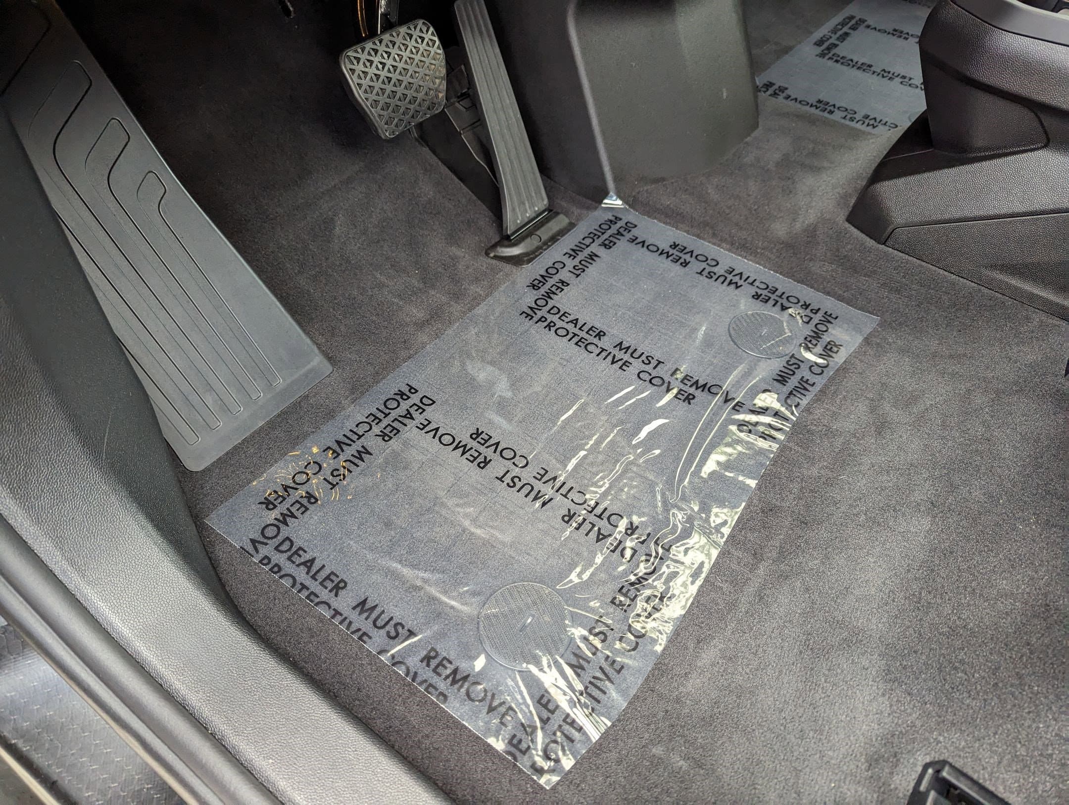 Vehicle photo 15