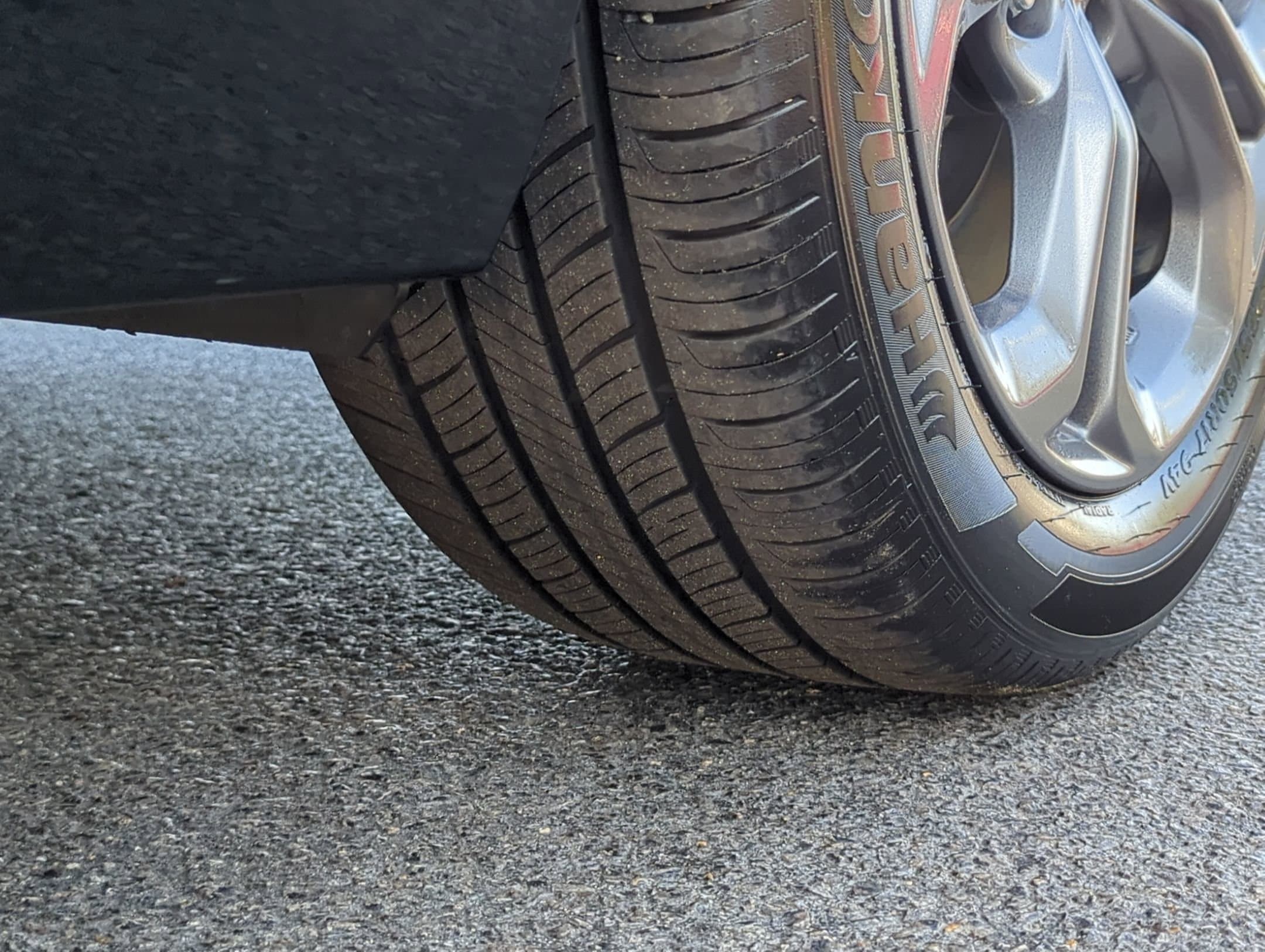 Vehicle photo 11