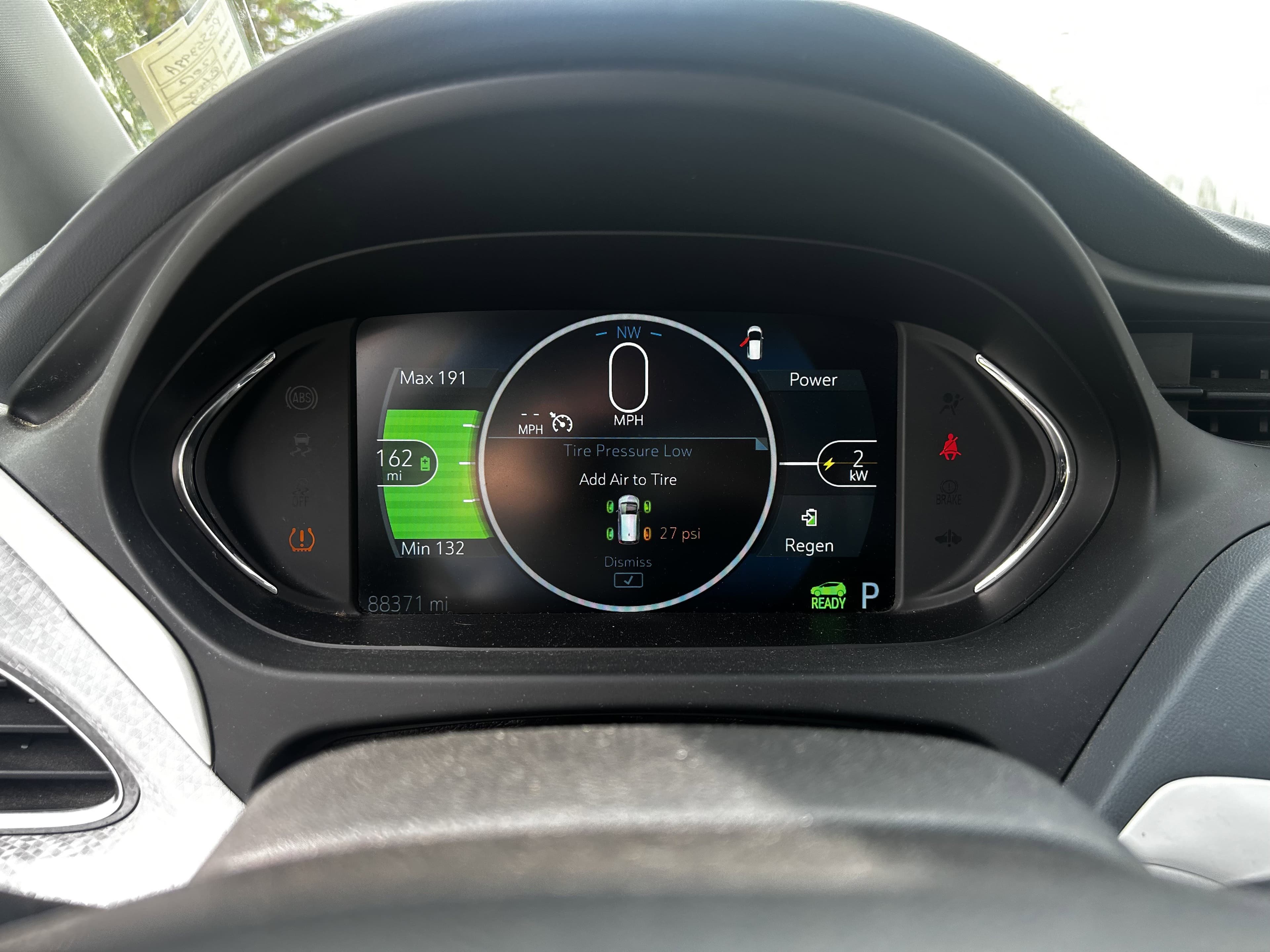 Vehicle photo 14