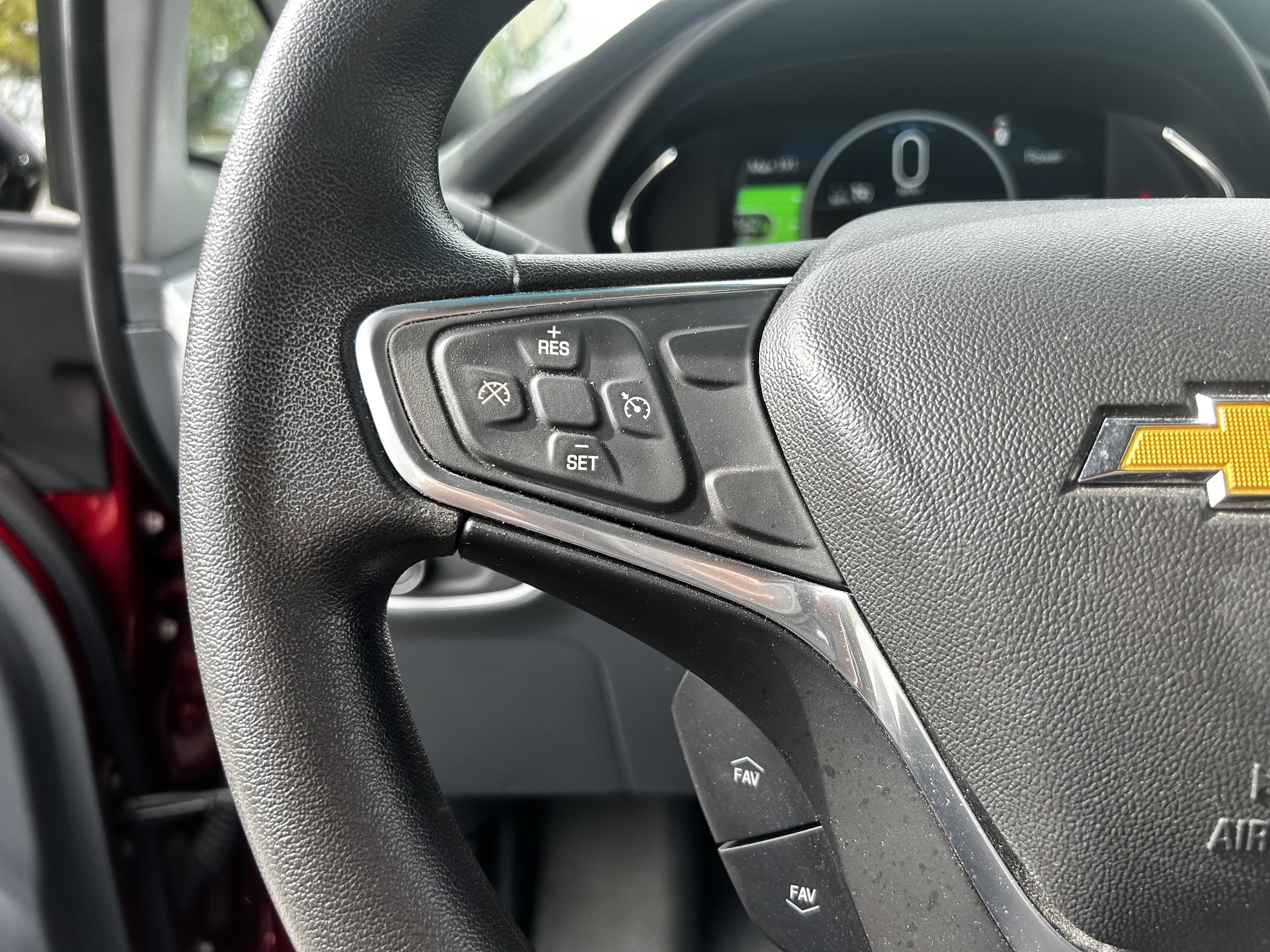 Vehicle photo 12