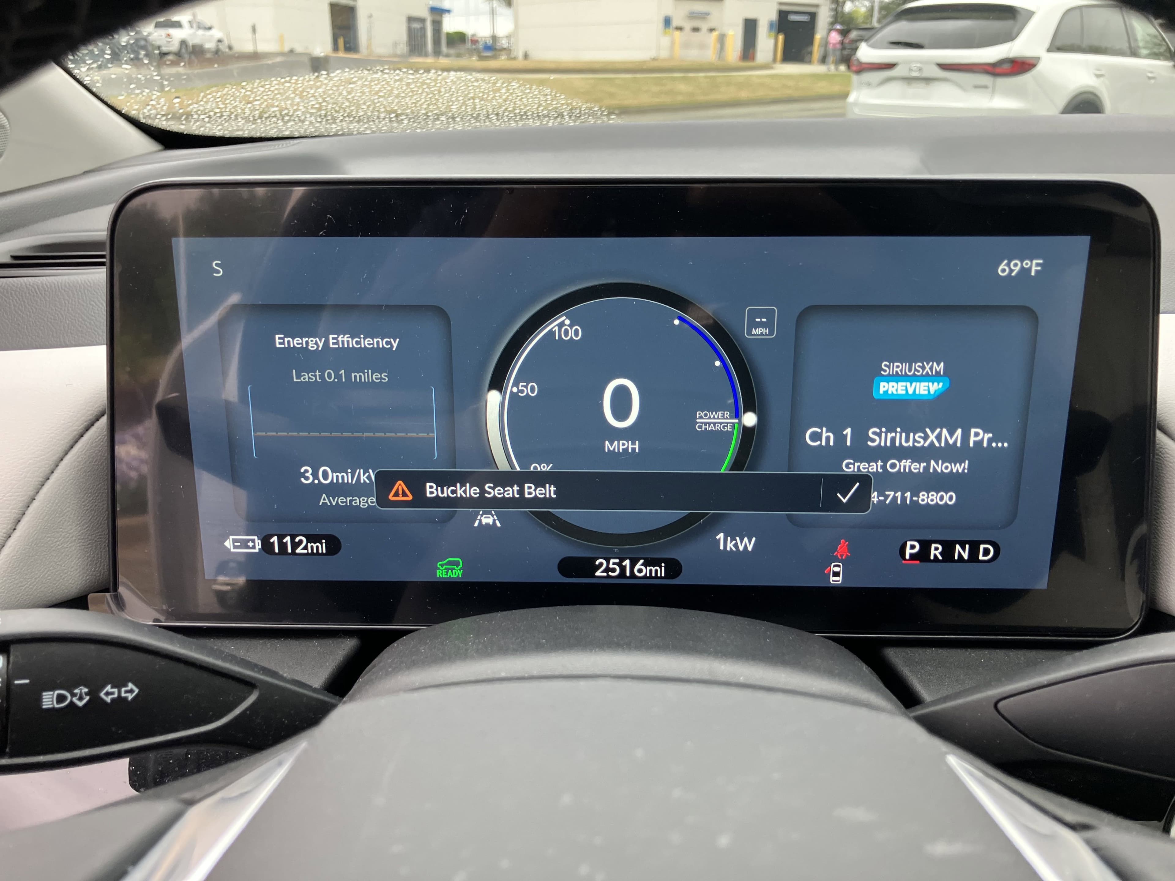 Vehicle photo 21