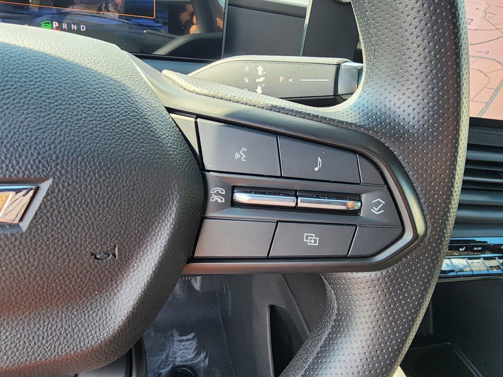 Vehicle photo 28