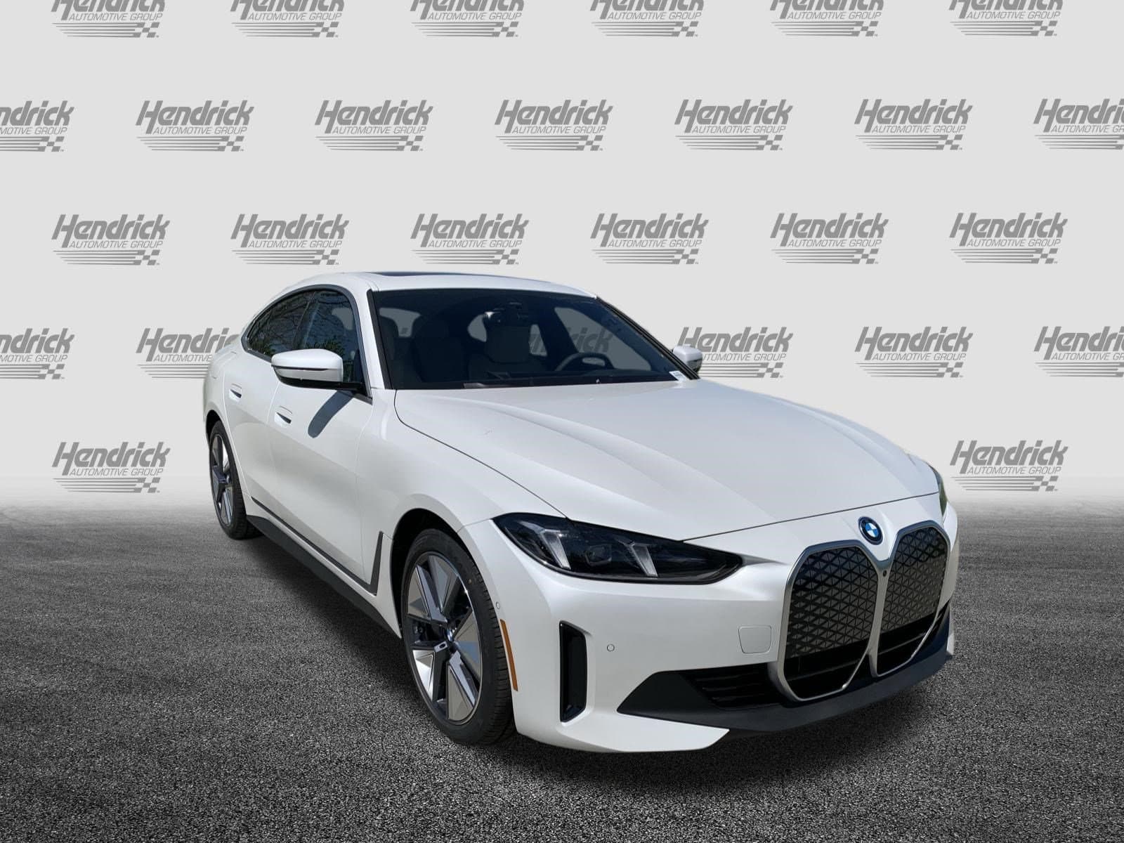 Vehicle photo 1