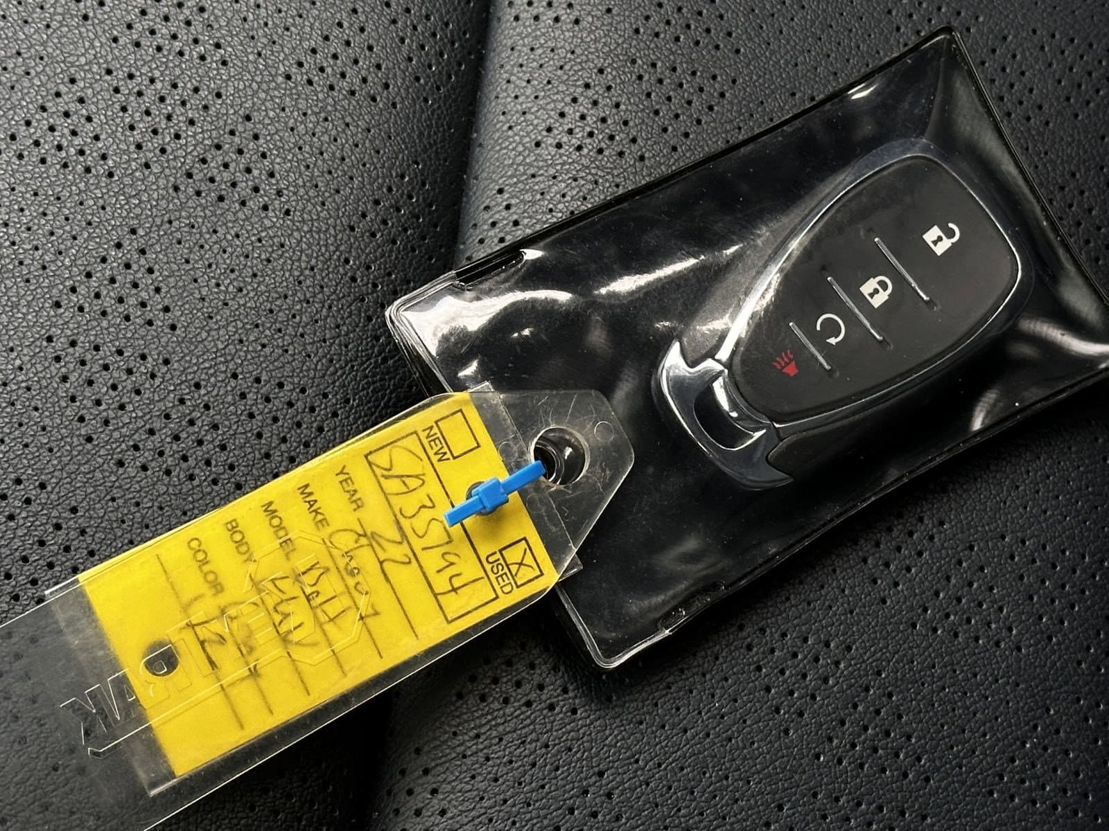 Vehicle photo 34