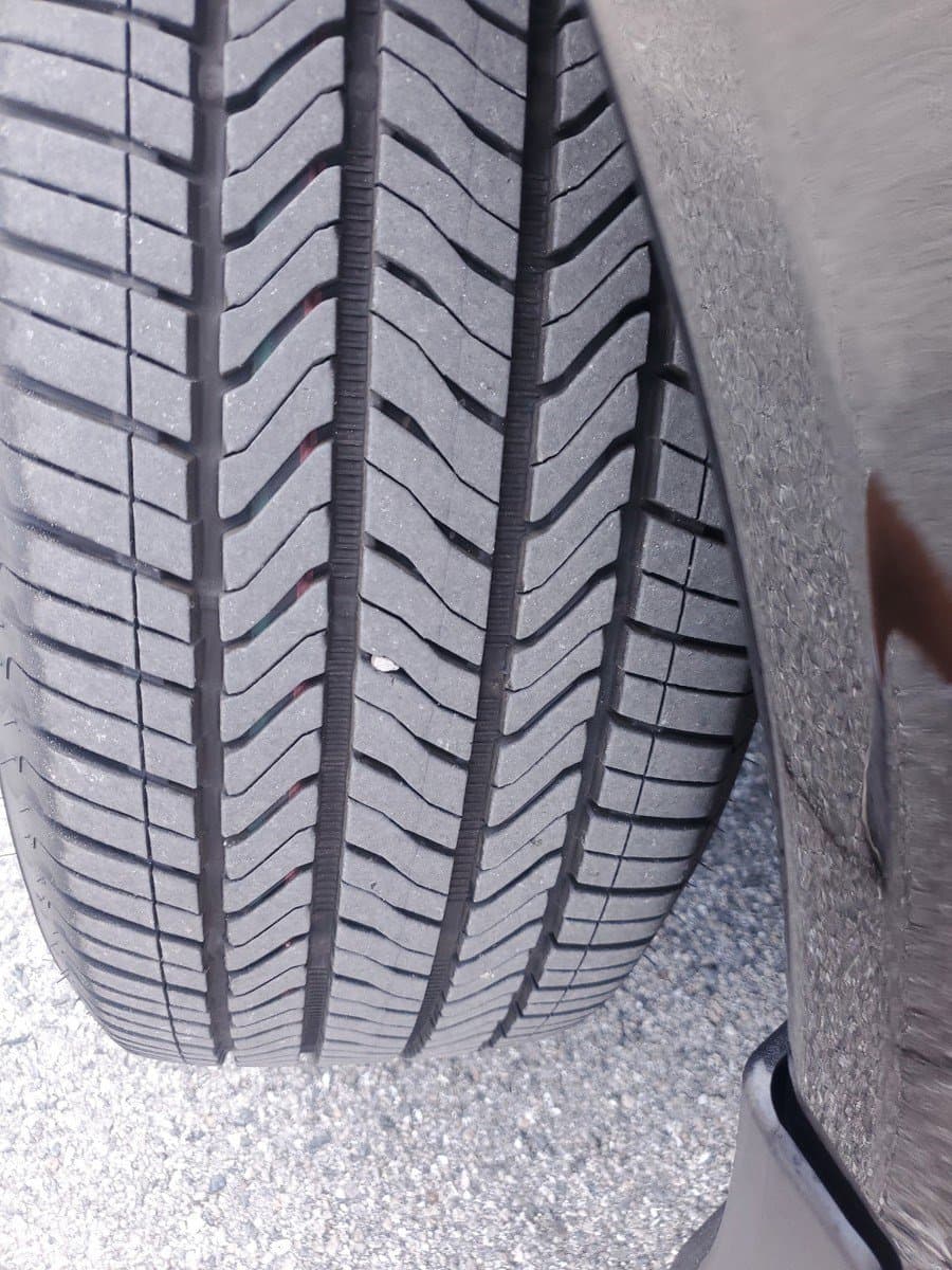 Vehicle photo 10