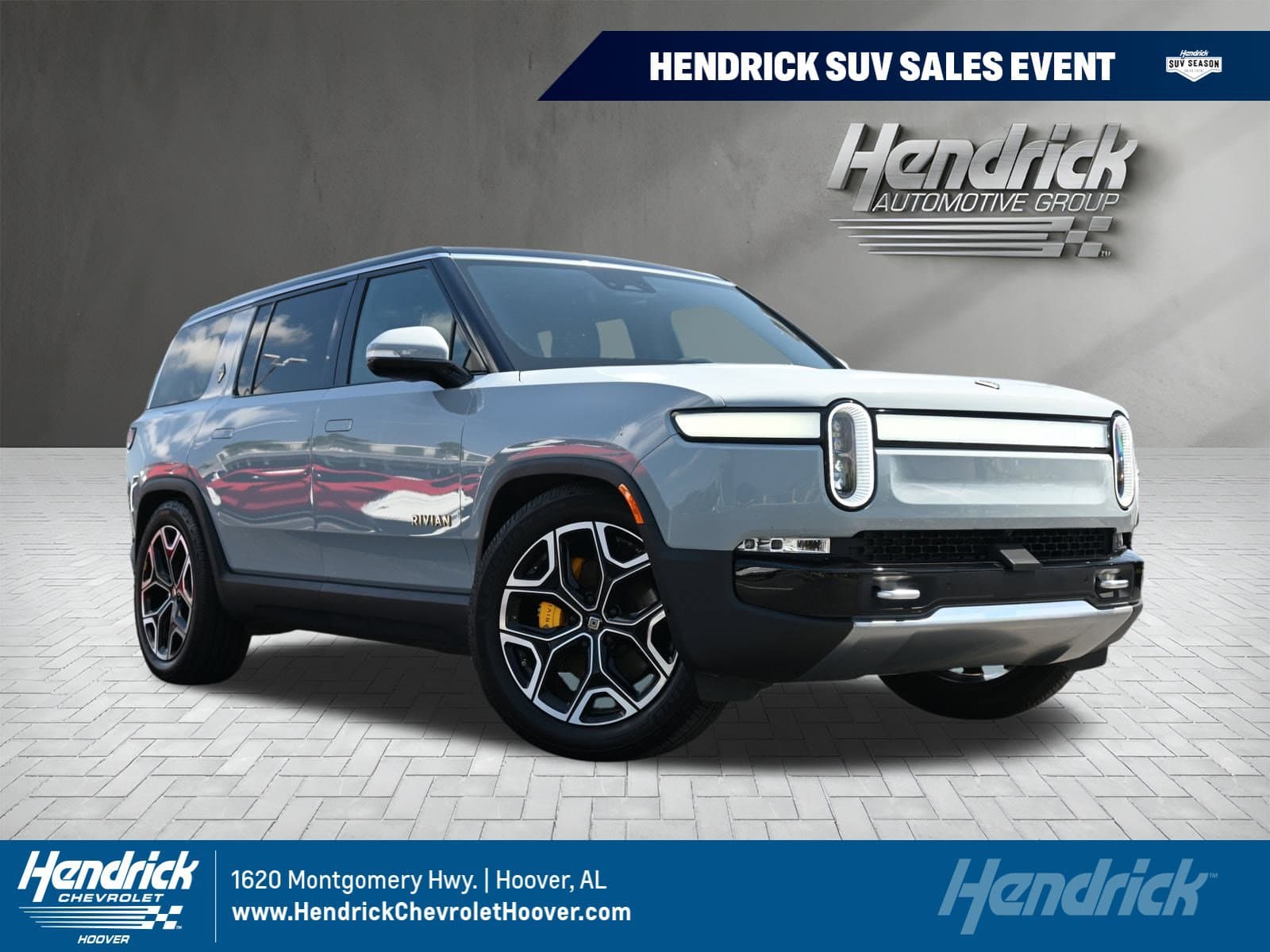 2023 Rivian R1S / 