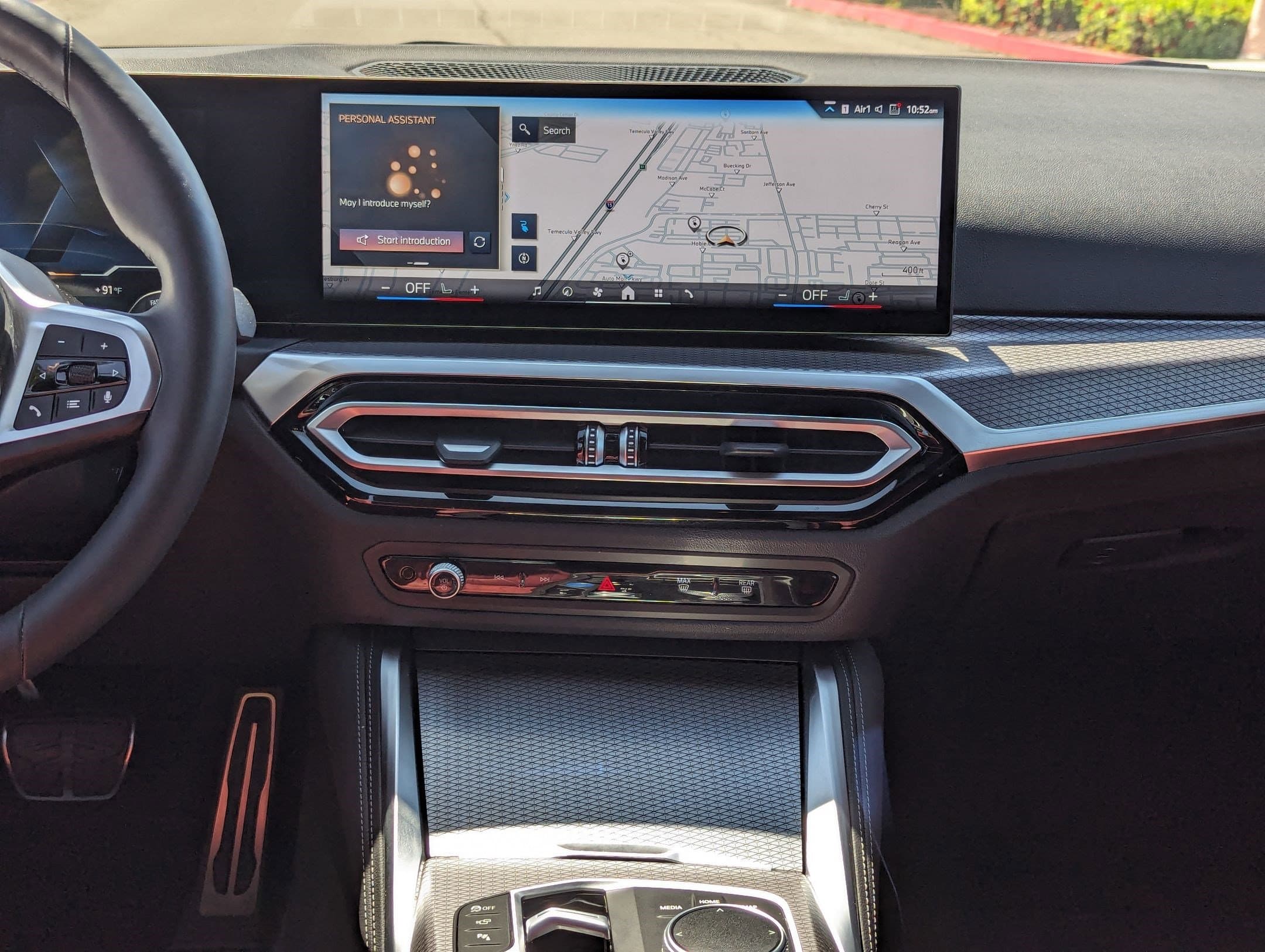 Vehicle photo 29