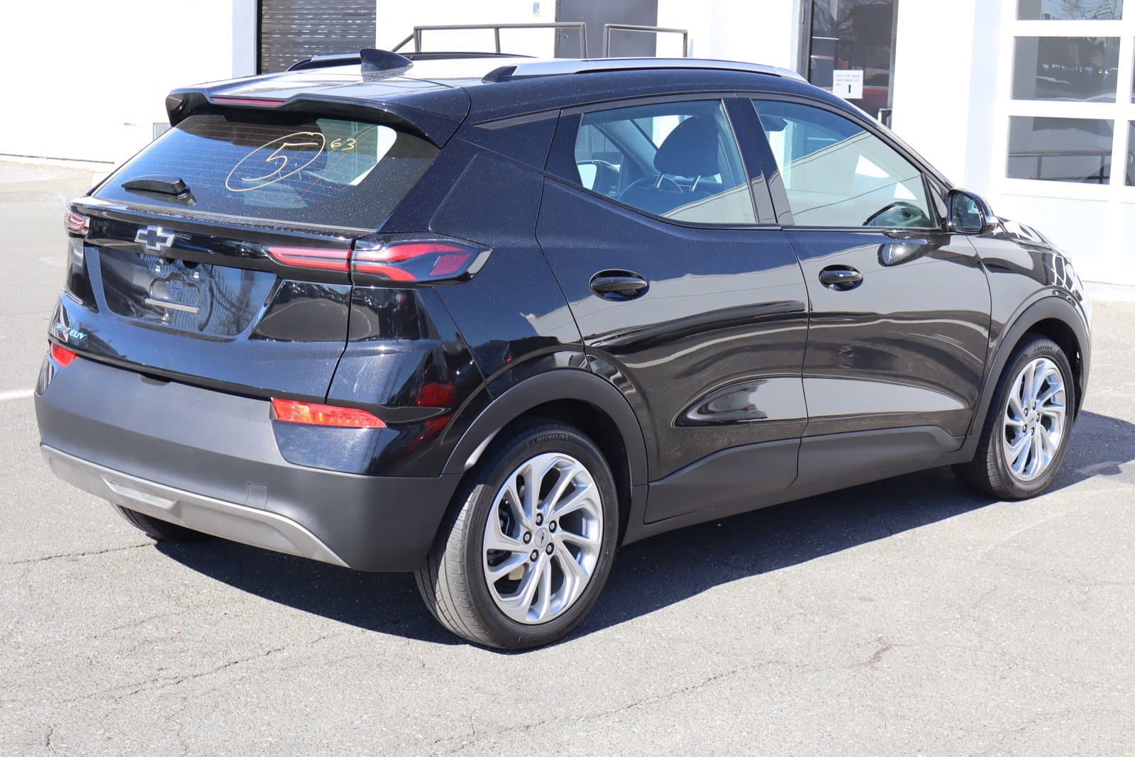 Vehicle photo 8
