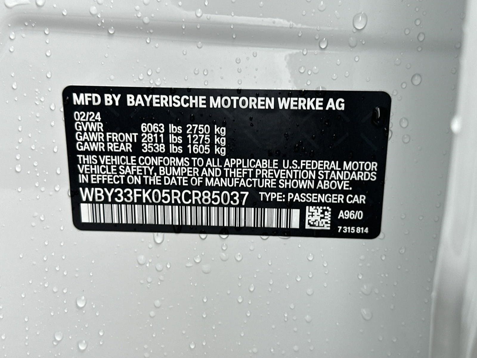 Vehicle photo 35