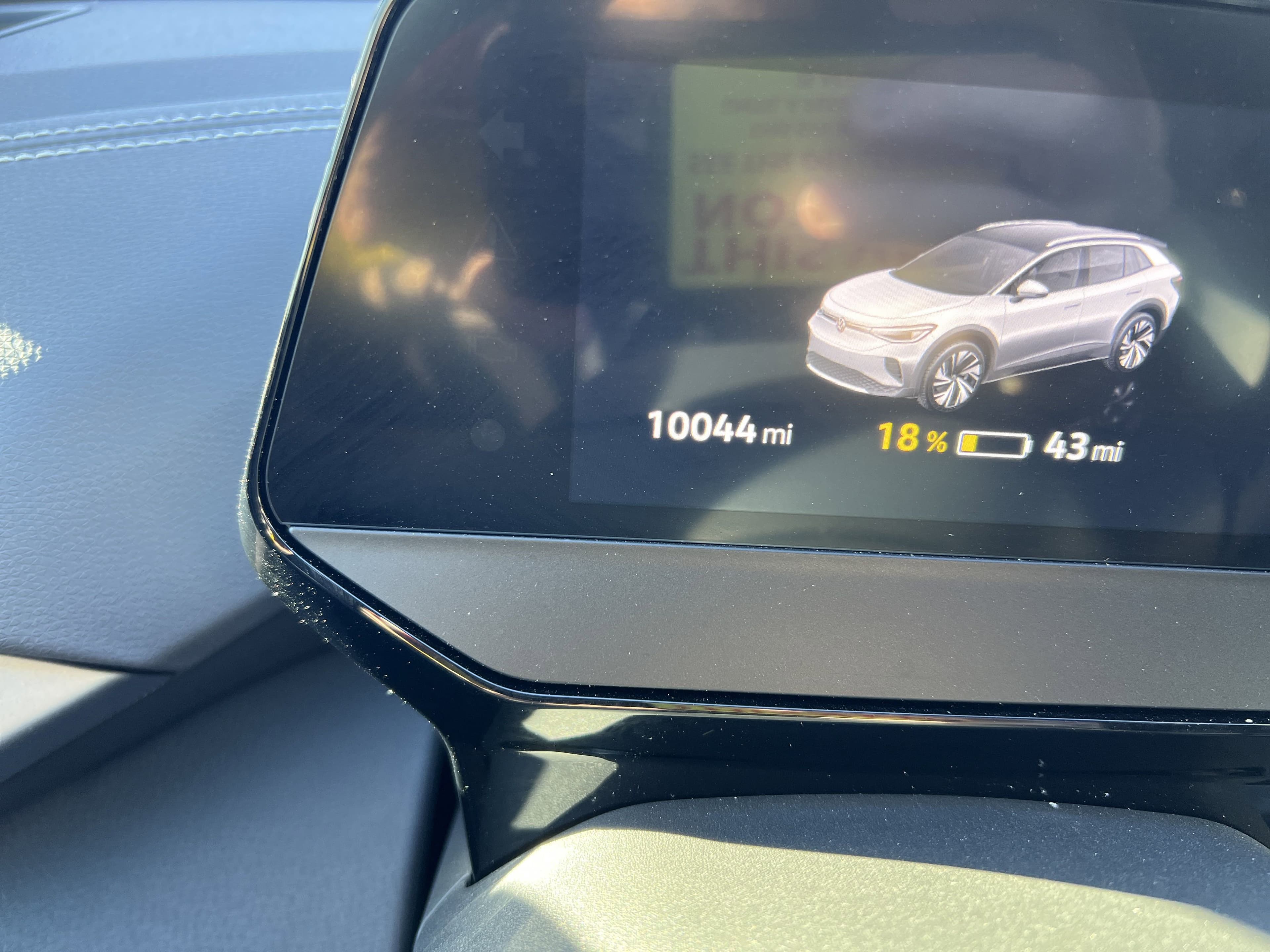 Vehicle photo 19