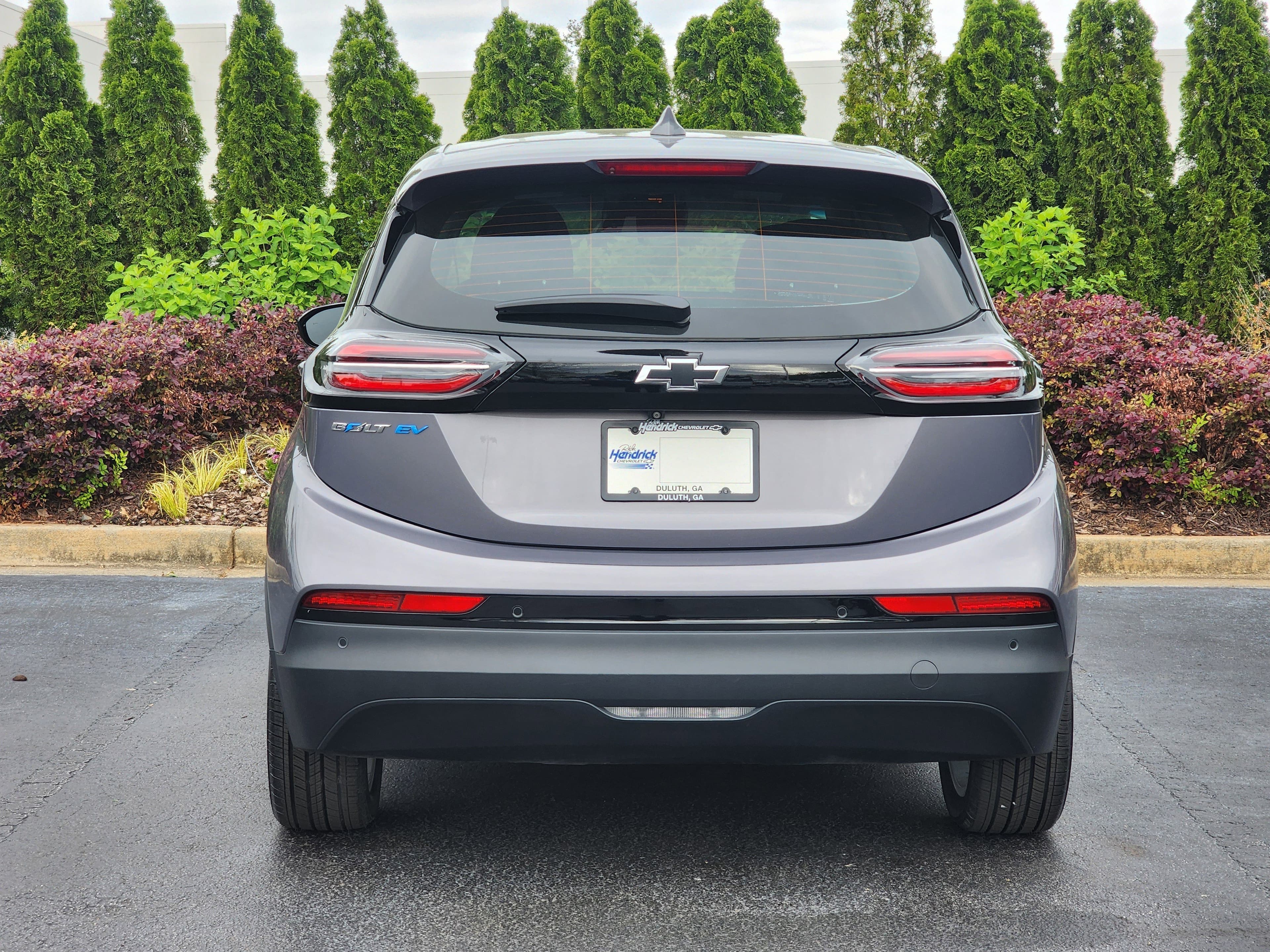 Vehicle photo 5