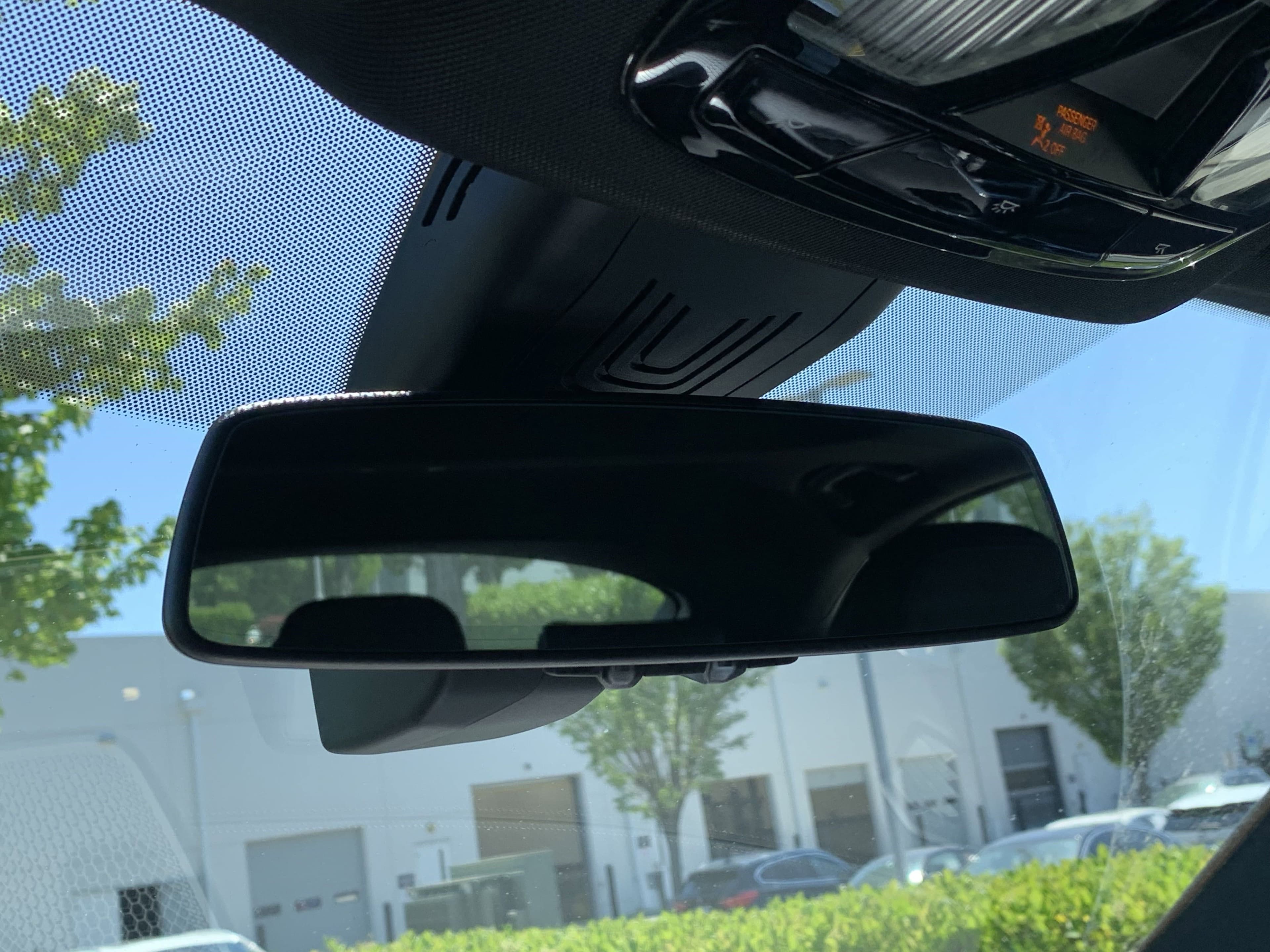 Vehicle photo 27