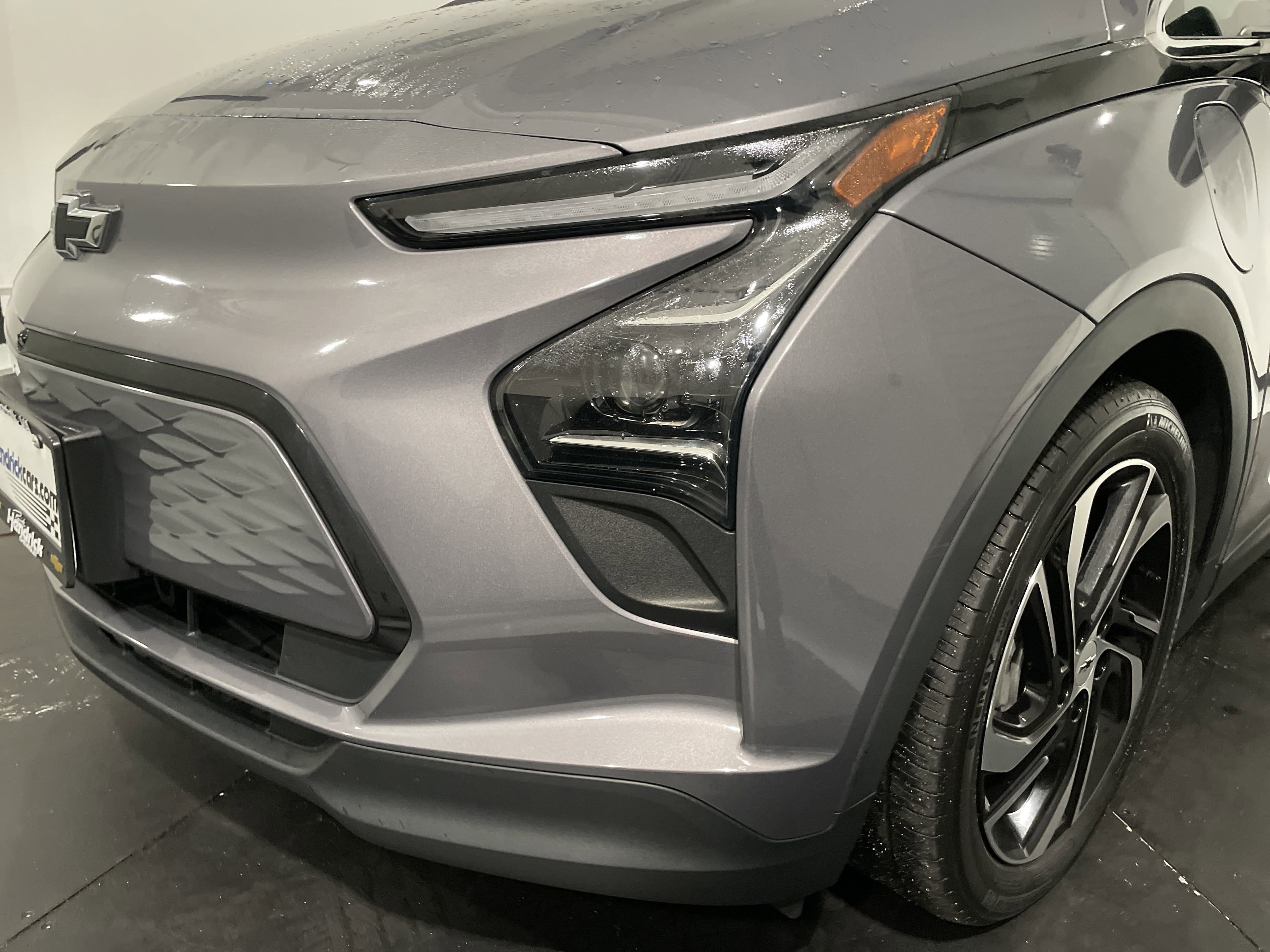 Vehicle photo 4