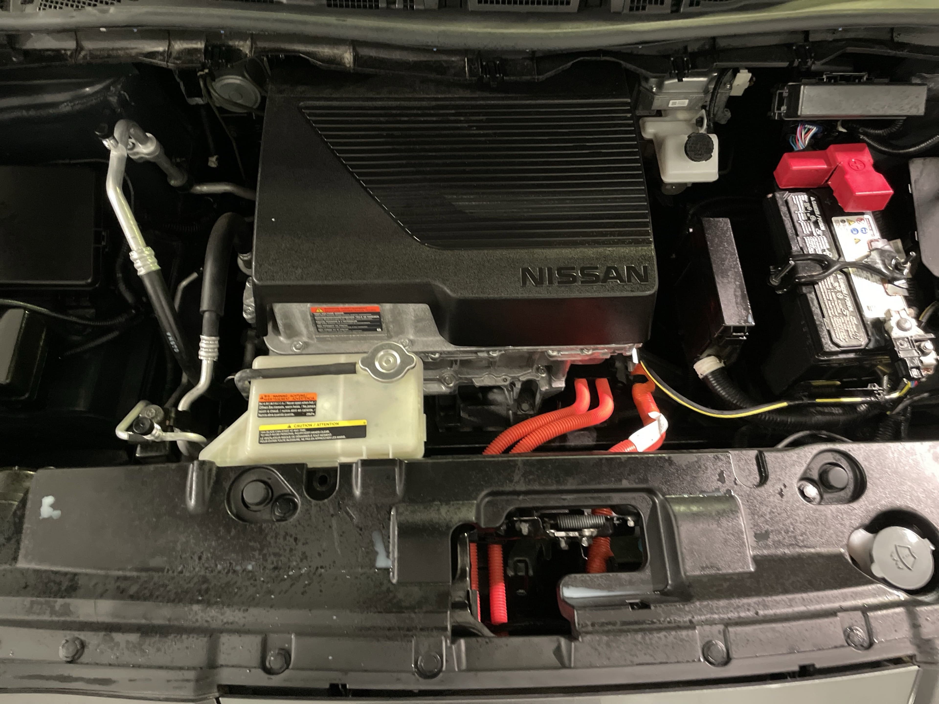 Vehicle photo 34