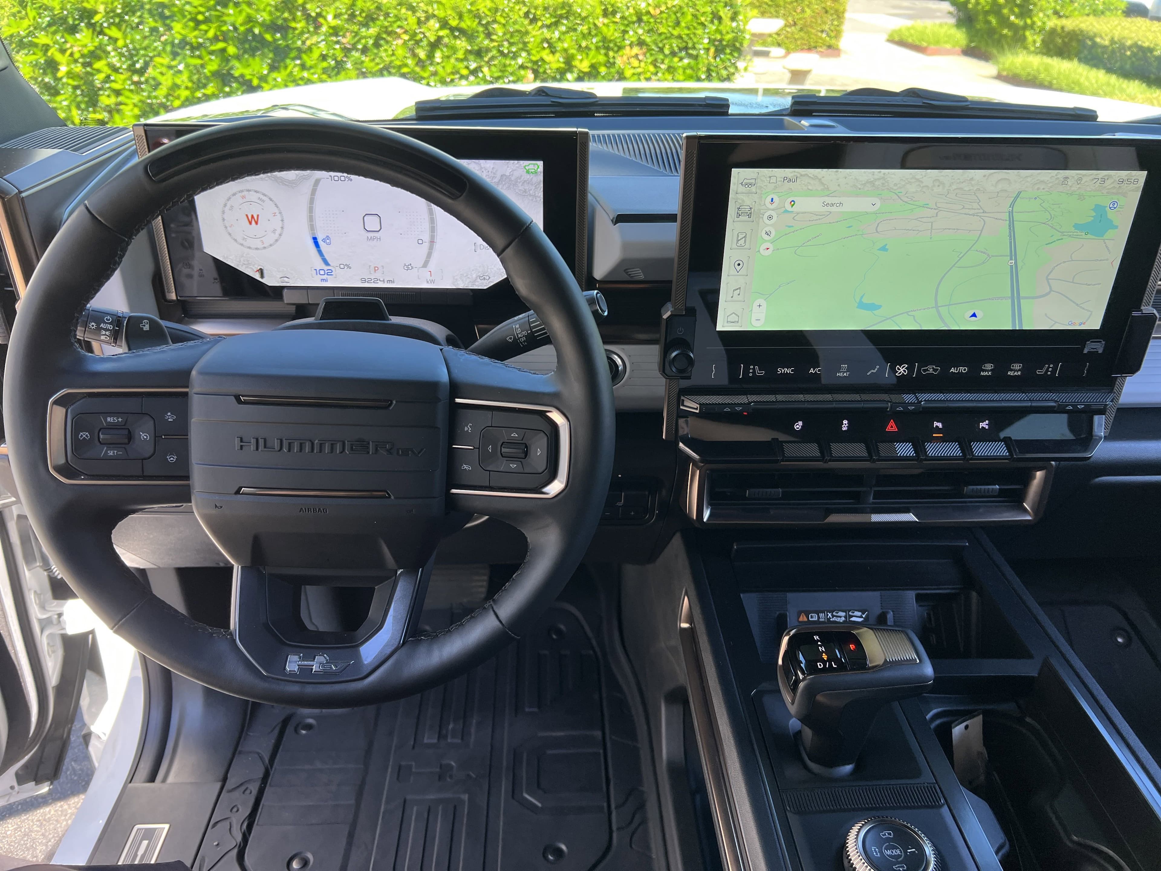 Vehicle photo 27
