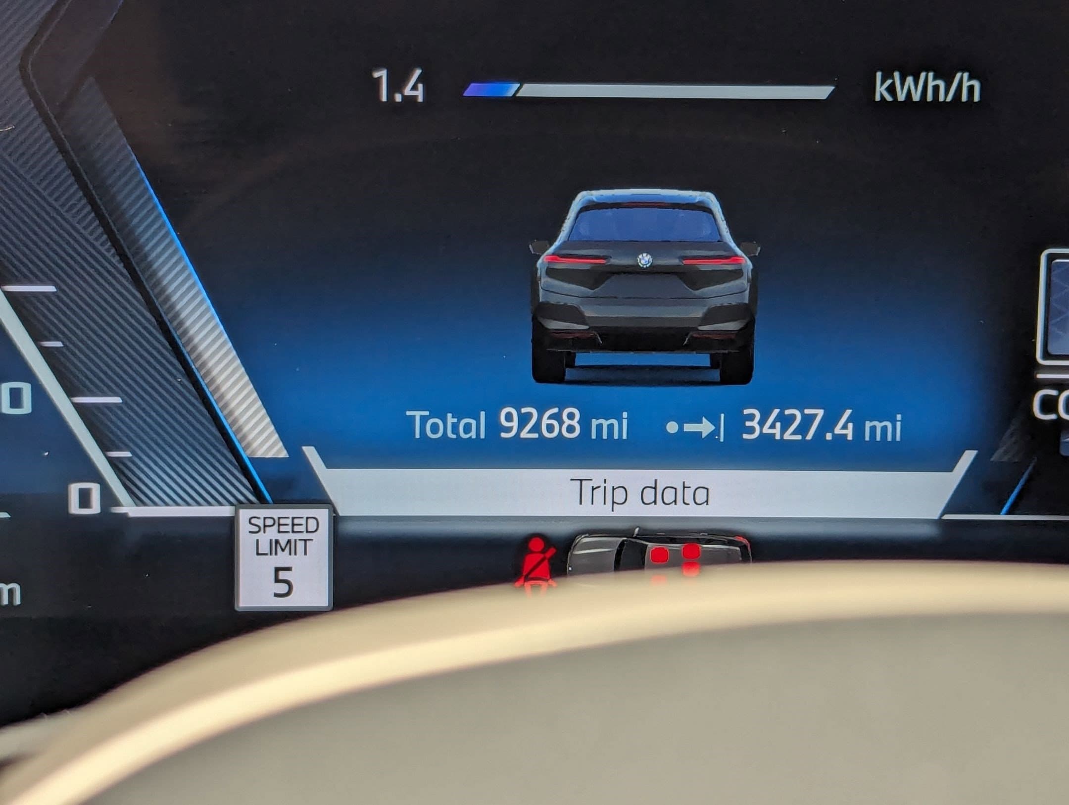 Vehicle photo 20