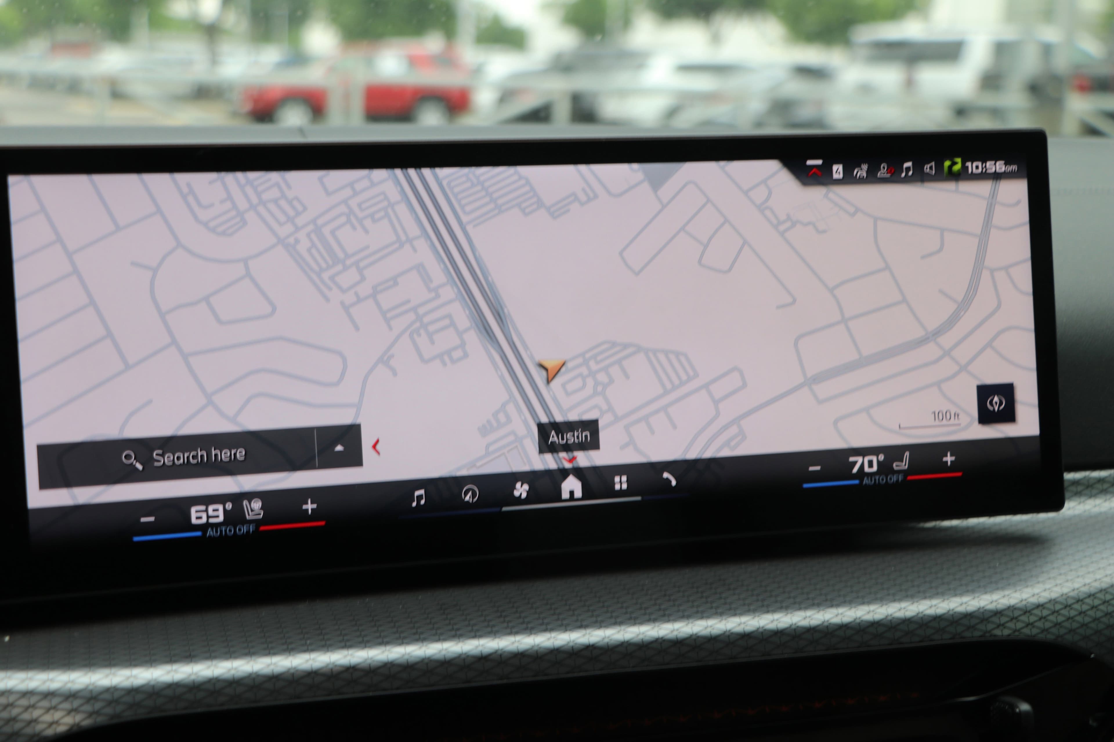Vehicle photo 20