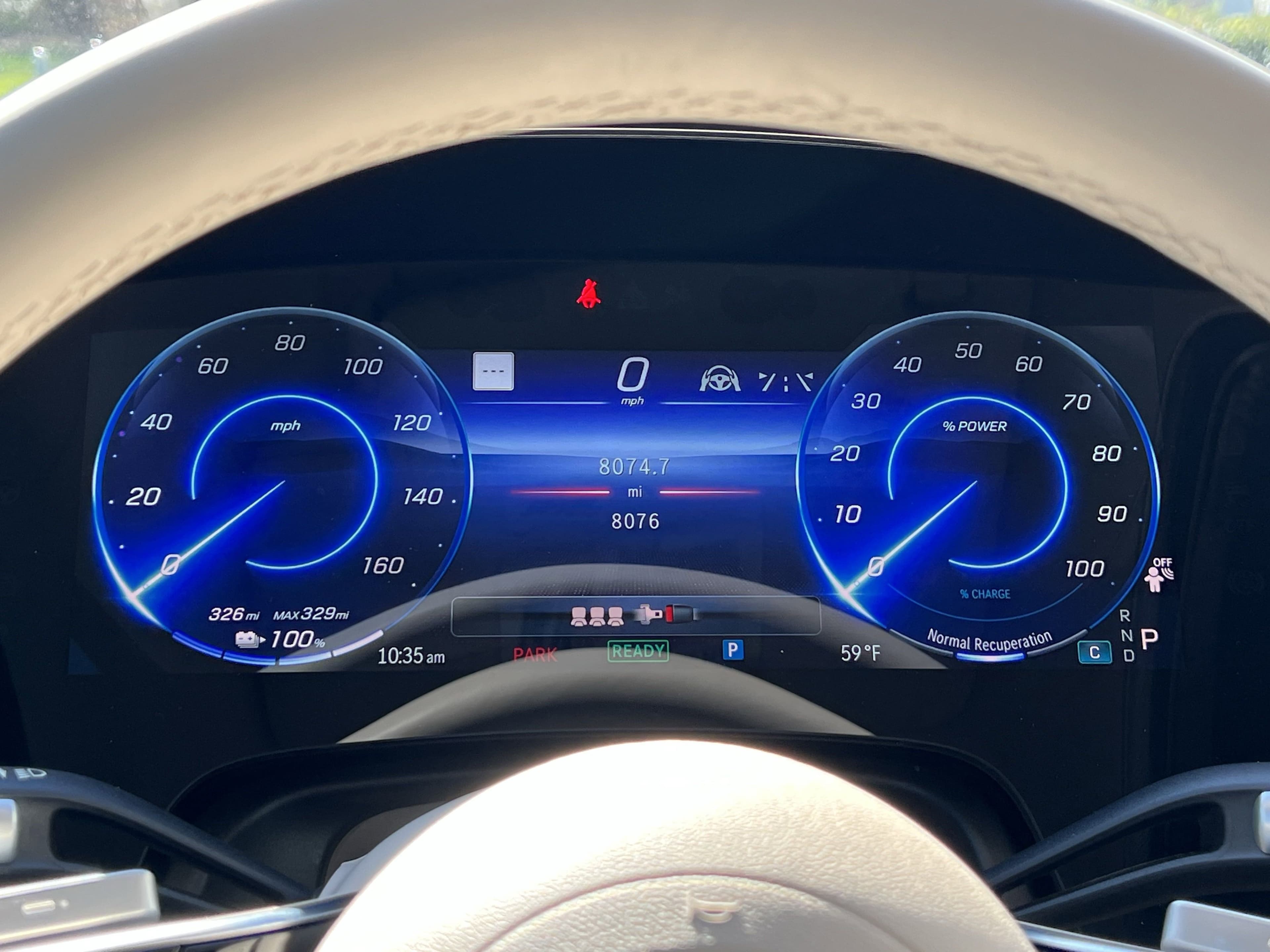 Vehicle photo 19