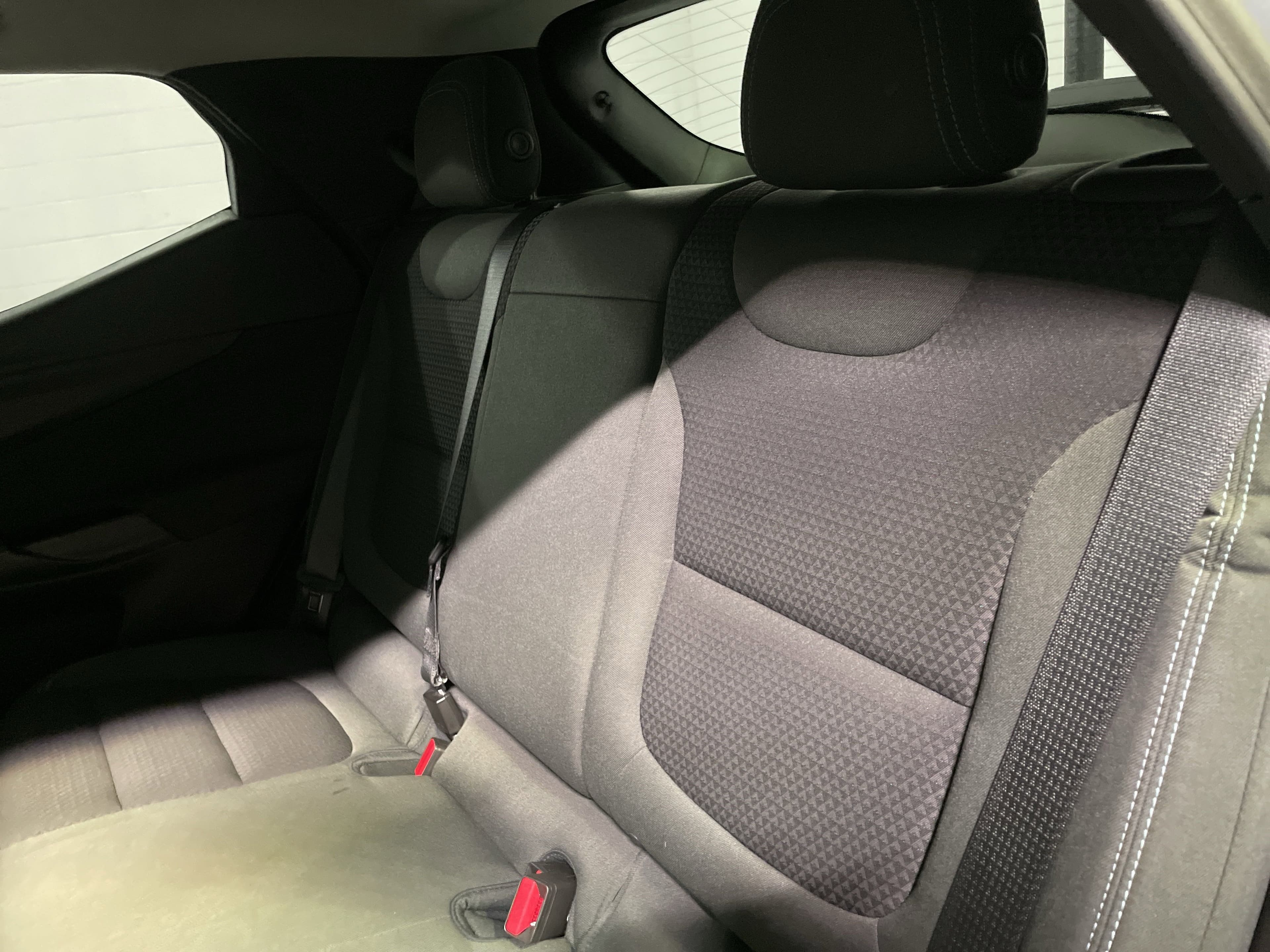 Vehicle photo 31