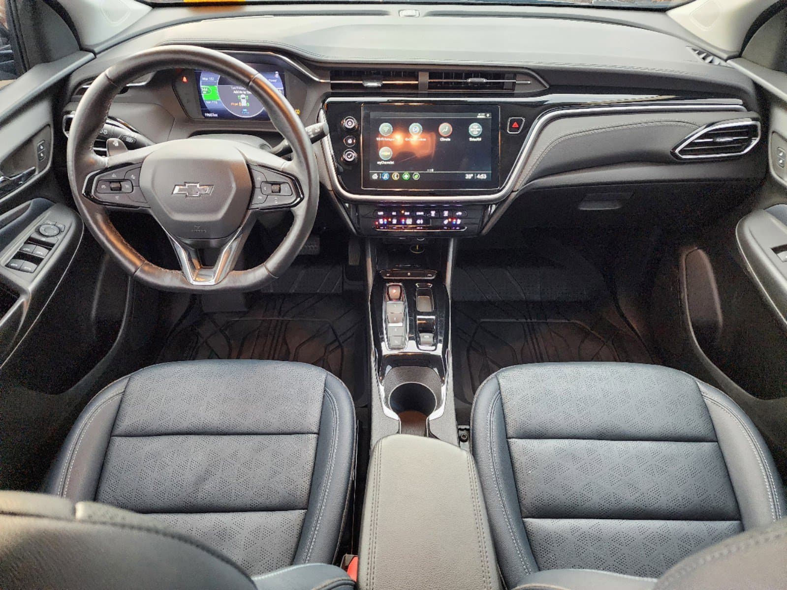 Vehicle photo 16