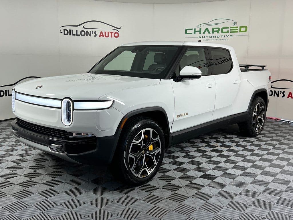 Vehicle photo 33